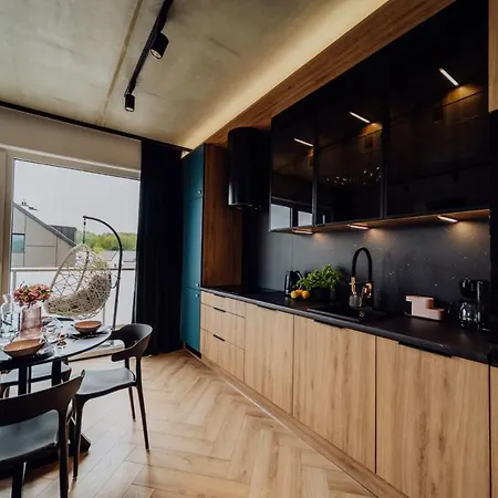 Lux 2 Cieplice 아파트