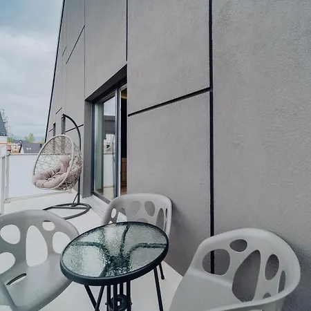 Lux 2 Cieplice 아파트